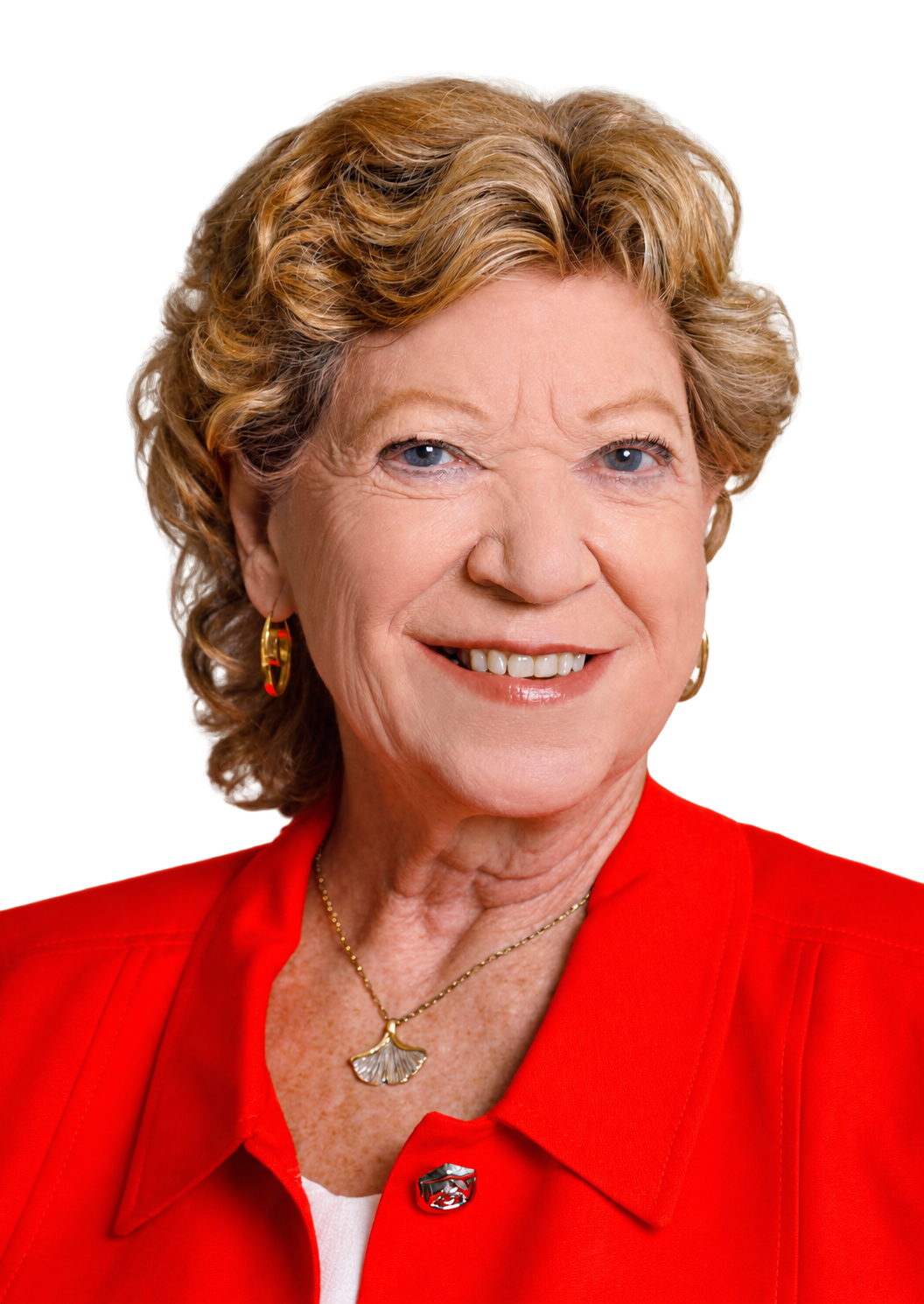 Amy Leahy smiling for a campaign portrait